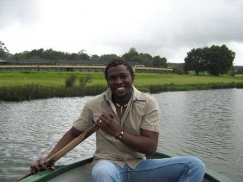 alexmhembere's profile picture. I love music,finance and politics but most of all i love 🇿🇼...