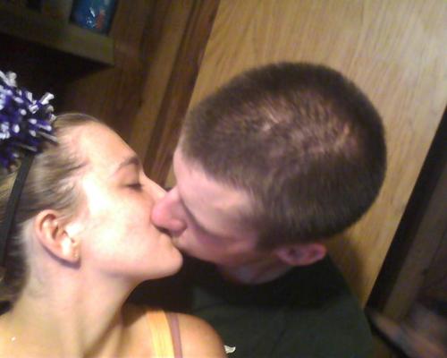 i have the worlds most amazing girlfriend @scraycraft follow her :)