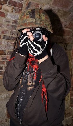 M_Russell643's profile picture. Hi my name is Marc. I am into photography and gaming and i dont mind what people think of me