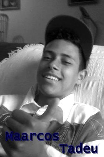 Aquele paiaciihno, que quer ter você aki do Lado, Pra pode ti da um bejoo e dizer Ti Amoo