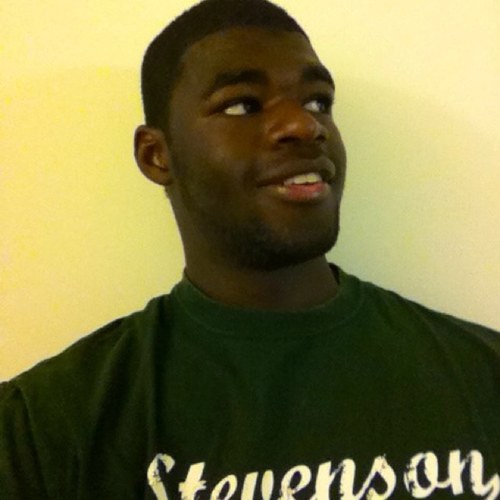 See If you don't know me, why would you wanna follow me???.... Exactly....cuz I'm awesome