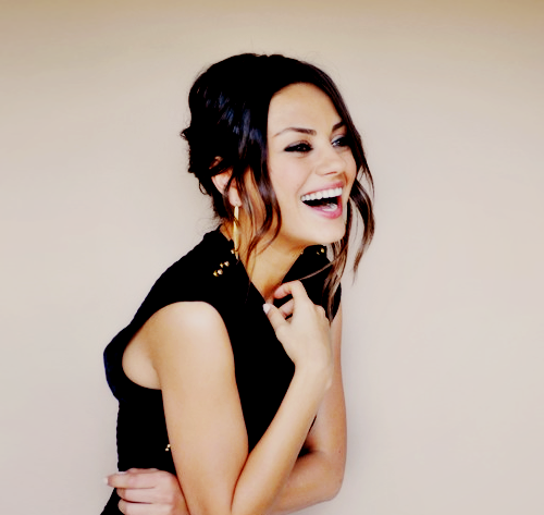 Skylar Bello. || 7th Year Slytherin || Oh, well. Oh, well. I still wish for the best.