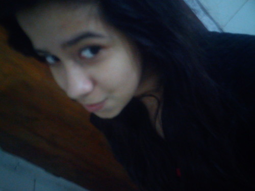I am 100% jonatica love The Jonas Brothers and all his beatiful family :)