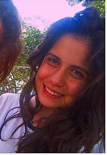 Ah, a Lara sonsa  shauhsa' Mesmo ela sendo lezada, eu amo essa coisa s2 *-* ass: @BrunnoSancio_ s2