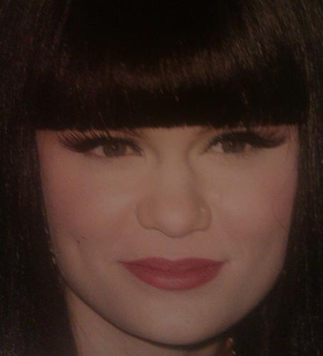 this page is just a bunch of jessie j's heartbeats coming together and showing there love for @jessiej vince kidd followed 24/8/12
