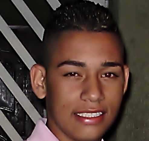 Nαo importα o quє єu diigα,
Vocє irα vαlorizαr pєlo quє vê,
julgαr pєlo quє ouviu
e opinαr pєlo quє conhєcєu (!)