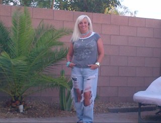 DeniseAdonis's profile picture. Married to Frank Adonis🎬🎥 Mother of two Amazing young Adults! Very conservative love My Country & Love Our President# Proud American #Maga 🇺🇸⚖️🙏🏼👨💖👍🏼