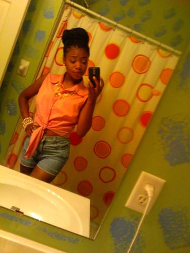 Kii_BossedUp's profile picture. 17|Athlete|Junior at CHill|follow me:* I'm so in love with my babe @_SuccessIsBest . i love my mains Victoria, Kaliyah, Jakyra, and Jiwan.