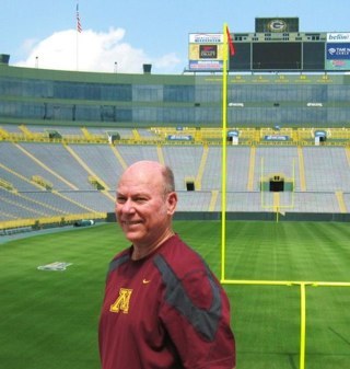 MichaelMHilber's profile picture. Teacher/Diving coach