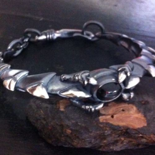 chako_dev's profile picture. iPhoneの開発を中心に、色々なシステム開発をしてます