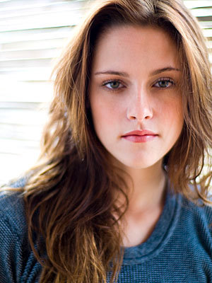 KriStewOfficial's profile picture. Your best source of Kristen Stewart News on Twitter