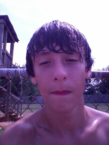 im vinny! Follow me, i follow back...