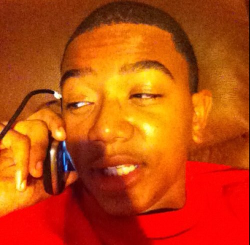 KwasiHanson11's profile picture. 6'0 PG class of 2015. Just an average kid trying to make my family proud. #BALLisLIFE . R.I.P. Tank