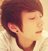 อันยอง~ ผมปาร์ค ฮยองซอกหรือ ฮาร่า(บอท) ผมเป็นเน็ตไอดอลจากaboki model ผมน่ารัก(?) เเละขี้อ้อน(?)ด้วยนะ ฟอลผมมาเยอะๆนะฮะ *^* #ULZZANG #ROBOTFAM (@pkpk1188)