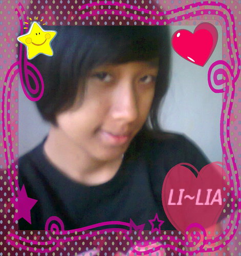 liliarahmandari's profile picture. 