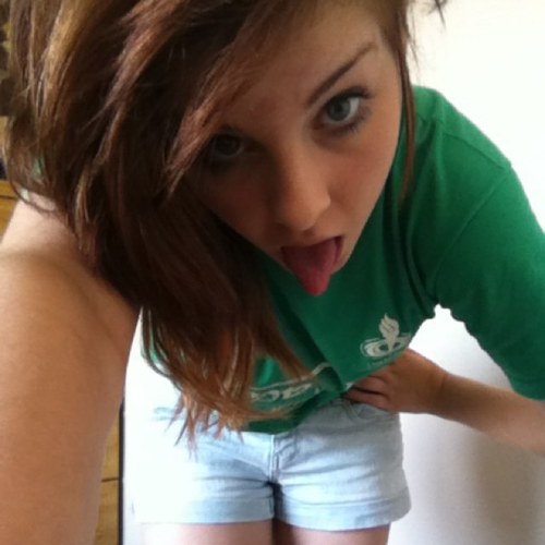 welbourn123's profile picture. follow me and ill follow back.. life has its good and bad points you just have to prove your strong enough to handle them and move on :3