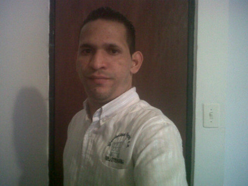 nene1604's profile picture. 