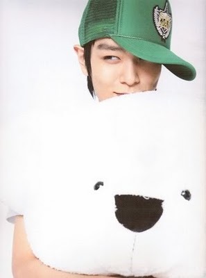 ♬♪ Music Is My Live ♪♬ Speacially Kpop (っ˘з˘)っ
Mention please ... if you want follback. :)