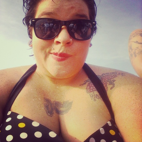 emilygewock's profile picture. I'm not dead, so as of now I don't have a Bio.  All I can say as of right now is that I love hard and don't think twice too often