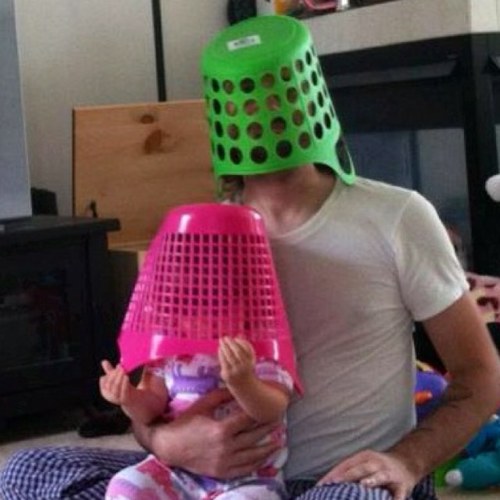 onlymrpenguin's profile picture. Do you like my retweets?