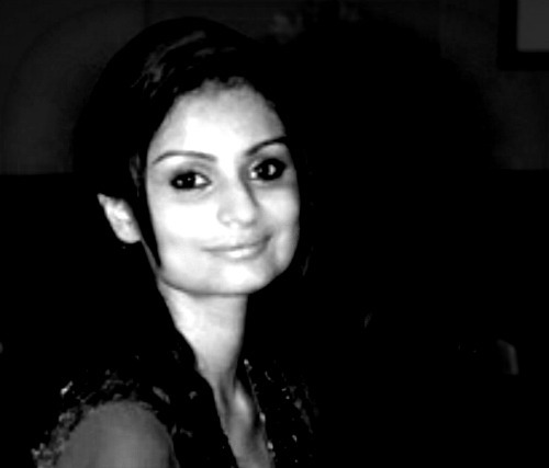 I'm not asking for diamonds. I am not asking for the world. I am just asking that you hold me and call me your baby girl  ;) x
