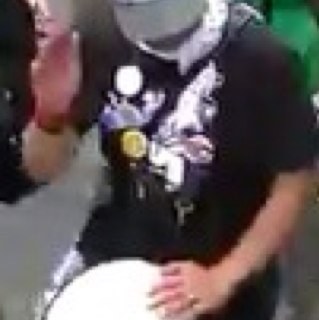 yakkle389's profile picture. デモで太鼓を叩いてる人。広島連帯ユニオン。思想と活動はマルクス主義と労働運動。被爆3世。広島在住。3児の父。恐妻家。