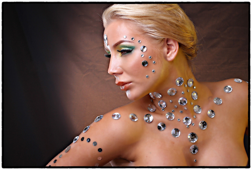 Etr_Jewellery's profile picture. Top Quality Handcrafted &Unique Designer Jewellery. Latest Fashion Rosarys & *Bling*! Jewellery That Wont Cost You An Arm & A Leg But Looks Like It Did!