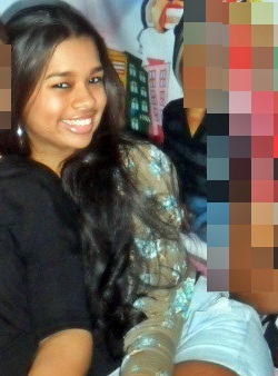 Nesta vida nada se leva.. Só se deixa.. Então, te deixo o meu melhor sorriso.. Meu maior abraço.. Minha mellhor história.. Minha melhor intenção..Toda a minha