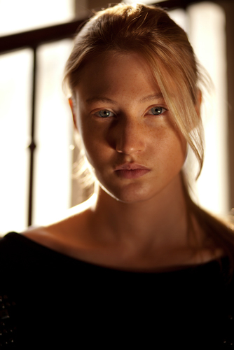 HolyJenny's profile picture. Une grande enfant passionnée de #jeuxvidéo & #motiondesign je suis également à la tête d'un lab fun et dément :)