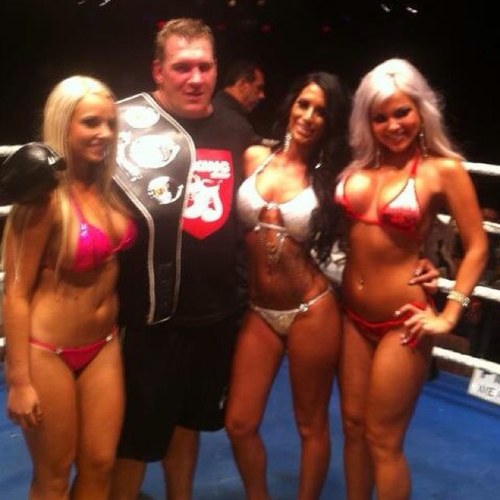 Chookfowler's profile picture. 