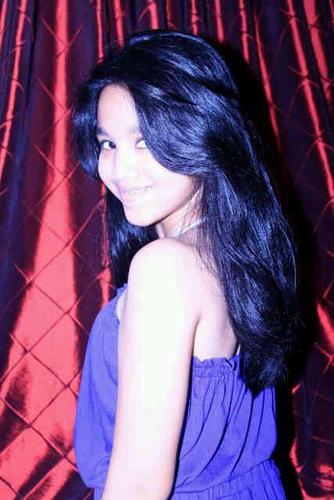 I am neither especially clever nor especially gifted. I am only very, very curious. Folback? Just Mention me :)