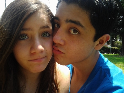 Amo mucho  a mi novio 29.1O.11 //: Follow por follow (: