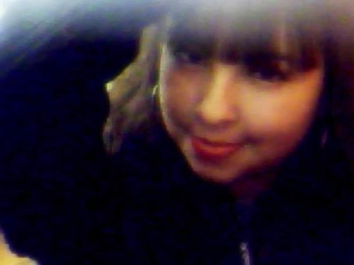 Scarlet Ribillo ami me gustan que me traten bn amables simpaticos y k me kieran :D