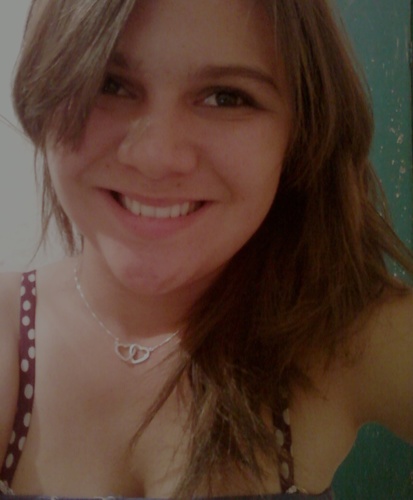 ↘  Maírys Lopees - MSN - mairys2008@hotmail.com seggue: - @irysteffanelly - http://t.co/LJN7MEsfHl