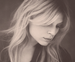 TheFleurD's profile picture. Inactive