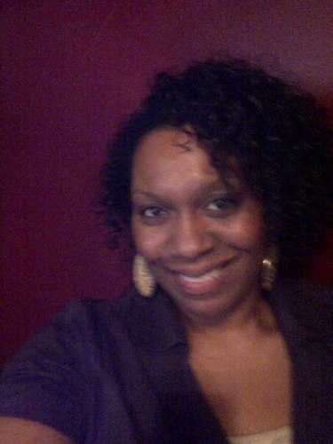 Lover of: Jesus, my family, music, learning, teaching, laughter, travel, children...and cake!