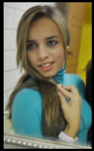 Piquinininha *-* kk' Simpatica e pá :) Pra saber é seguir :D