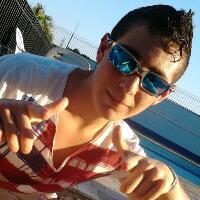 ousado e alegre, só isso que falo, o resto e cara a cara. msn djkah_parizi@hotmail.com