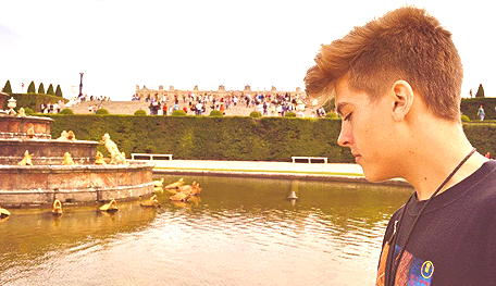 leZacharyMartin's profile picture. Sup its Zachary Martin,but call me Zach,Im twins with Cody Martin.I got the looks he got the brains.Im a prankster,and ladys man.