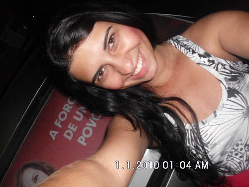 NAO LIGO QUE ME OLHEI DOS PES A CABECA POIS DEUS ME LIVRA DE TODO MAL.AMEIM.