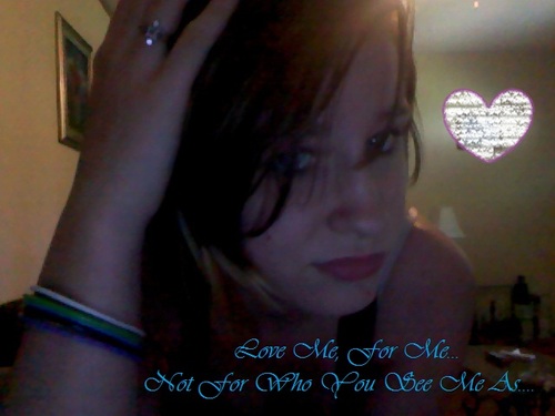 my name is kayla marie. i go to loudon high school.... i am originally from sweetwater