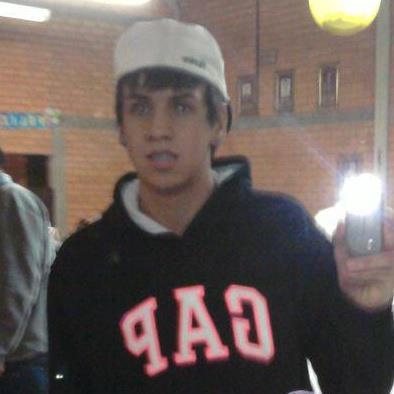 Eu só quero amar você e quando amanheçer eu quero acordar do seu lado..Eu te amo! @brendamorena__ aqui ok?