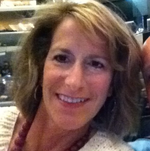 karenmblott's profile picture. 