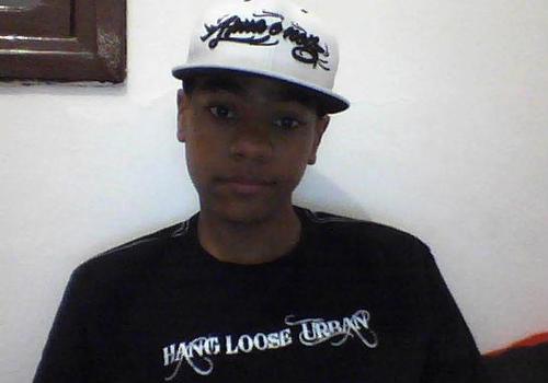 eu juro amor eterno aquela que me crio ♫ http://t.co/Bm2HlQfzOi