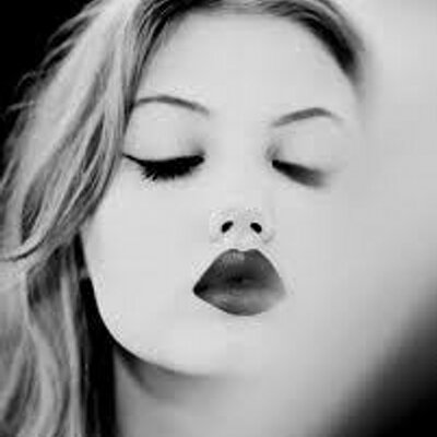 Profile Picture of LOIS Ferrell (@WallGillespie39) on Twitter