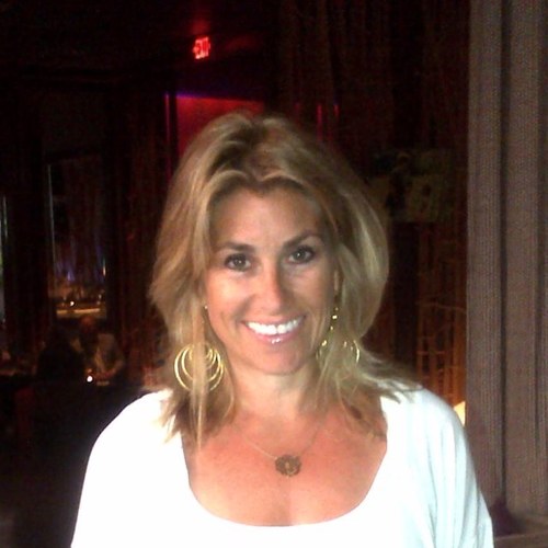 DebraGamza's profile picture. 