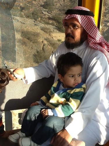 ما رأيت سرفًا إلا رأيت وراءه حقًا مضاعًا.