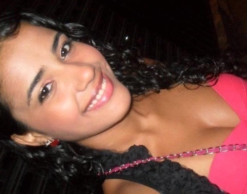 com certeza a vida não tem objetivo,mas cada um precisa persequir um sonho e eu corro atraz dos meus! sigo todos de volta =D add ai /www.facebook.com/ca.giseli