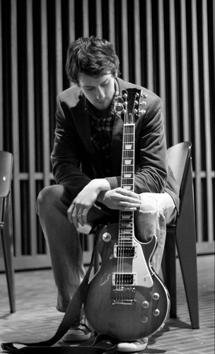 JaysLastHitch's profile picture. Jay's Last Hitch (aka Jonny Gordon) is a singer songwriter from Belfast N. Ireland now residing in London. Listen here 
http://t.co/0Fp7dmwykA