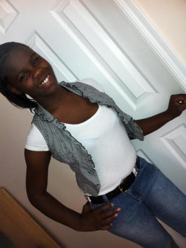 im a great person and i love to sing and dance im a very quiet nice personal person
